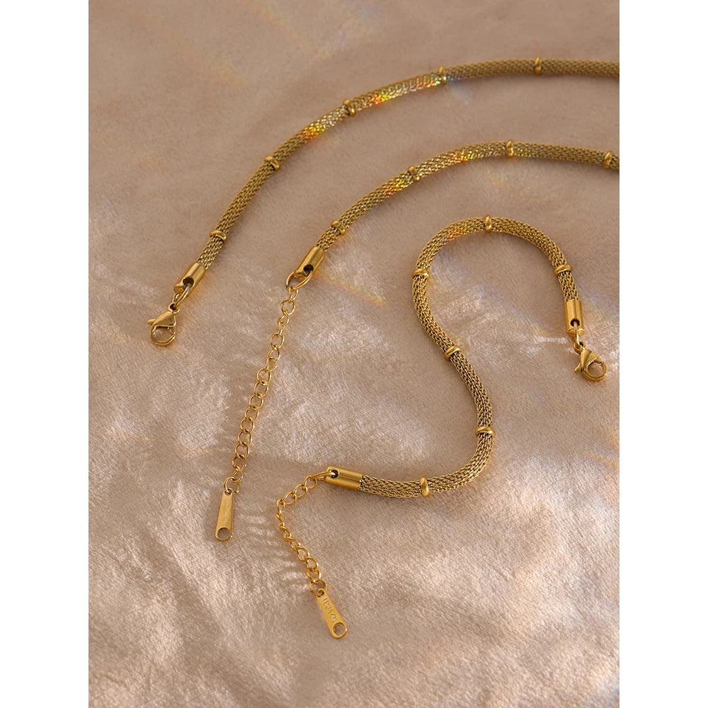 Gilded Form Necklace