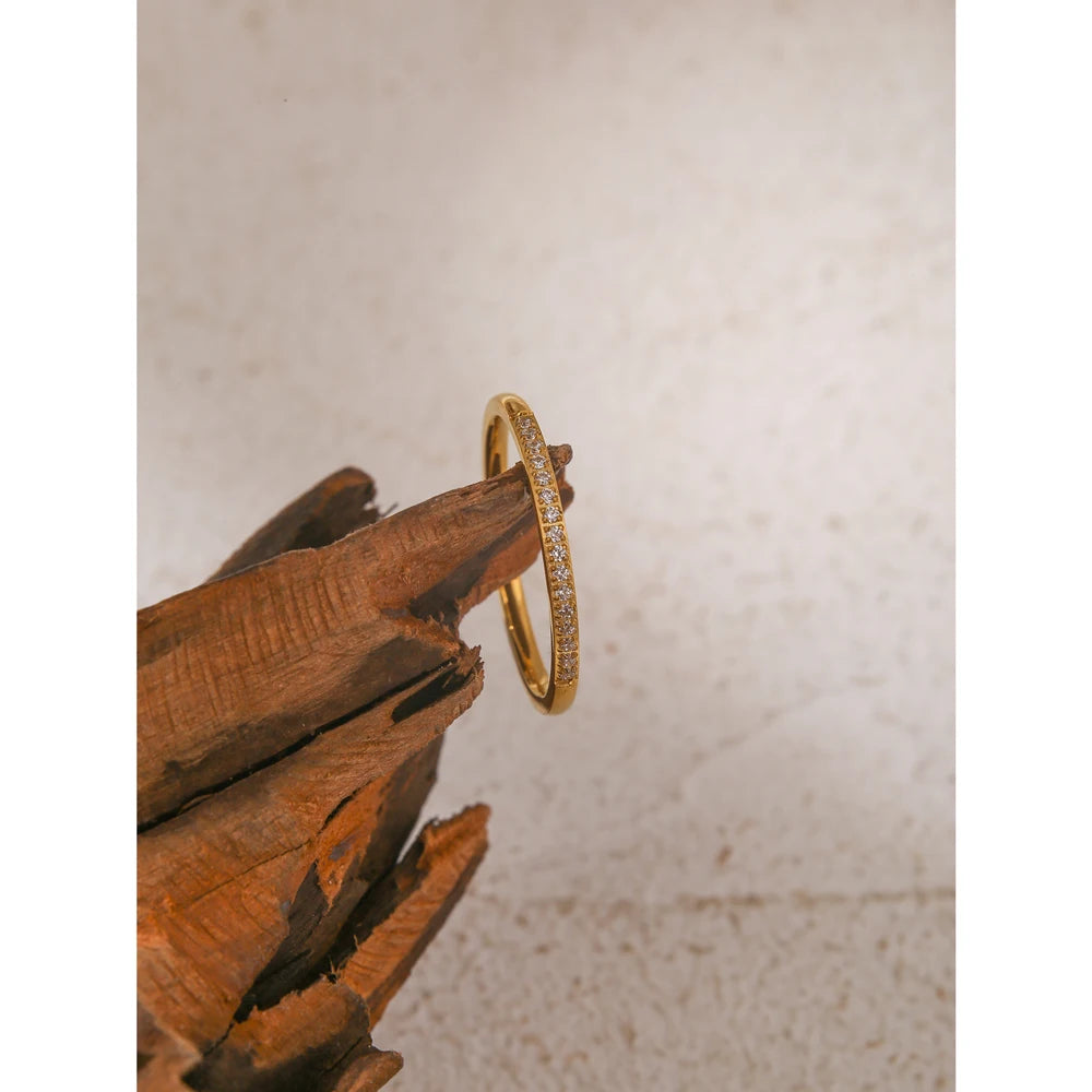 Timeless Luxe Band