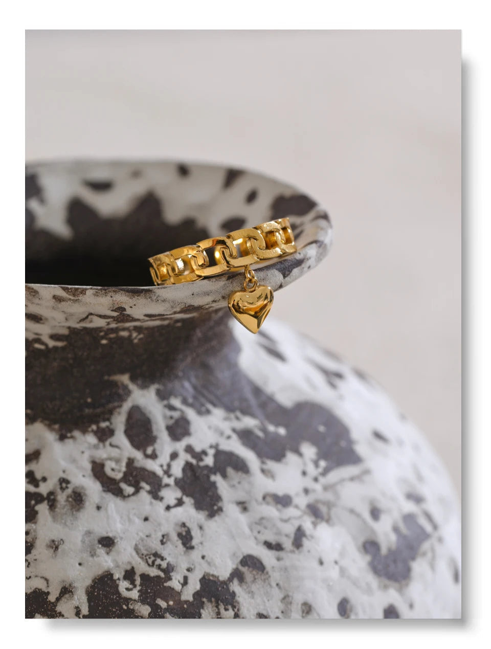 Romantic Heart Gold Ring