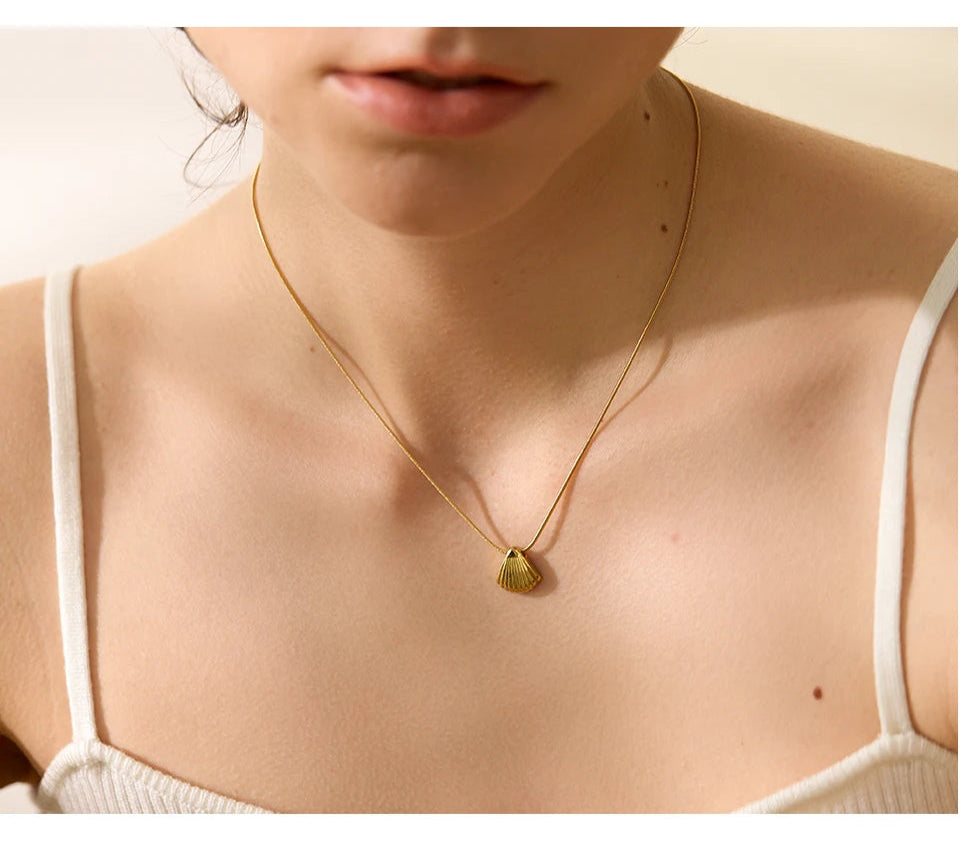Shellfish Pendant