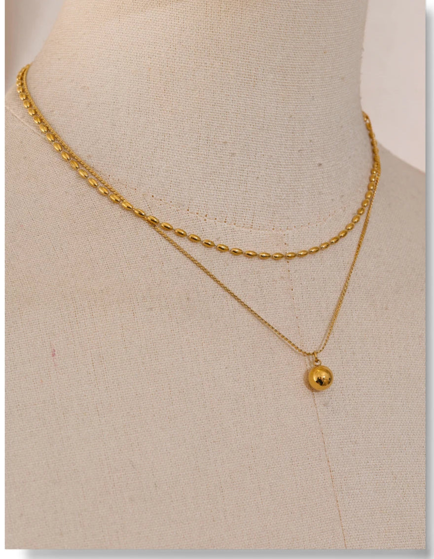 Classic Circle Gold Pendant