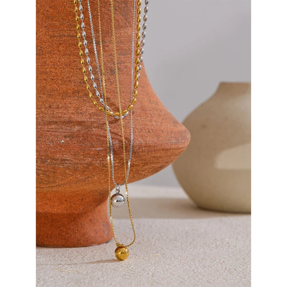 Classic Circle Gold Pendant