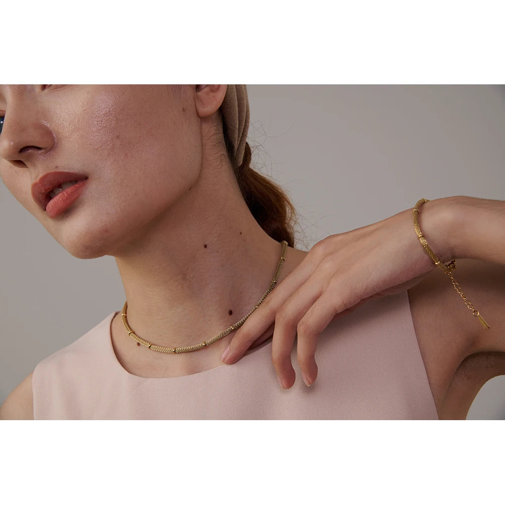Gilded Form Necklace