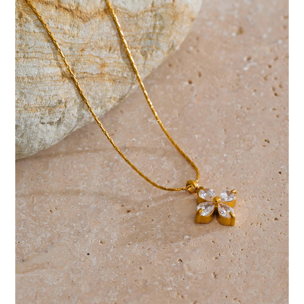 Lucky Clover Crystal Necklace