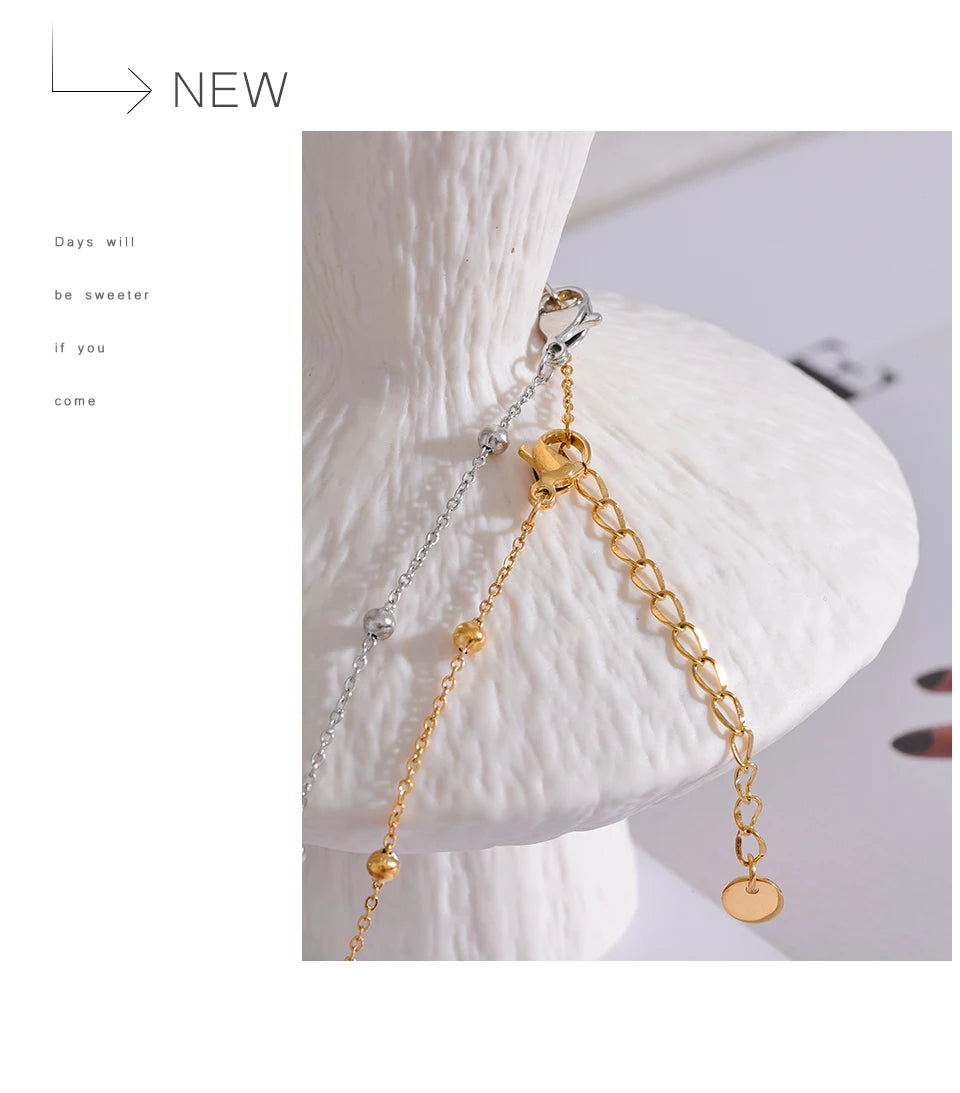 Van Cleef Stone Pendant