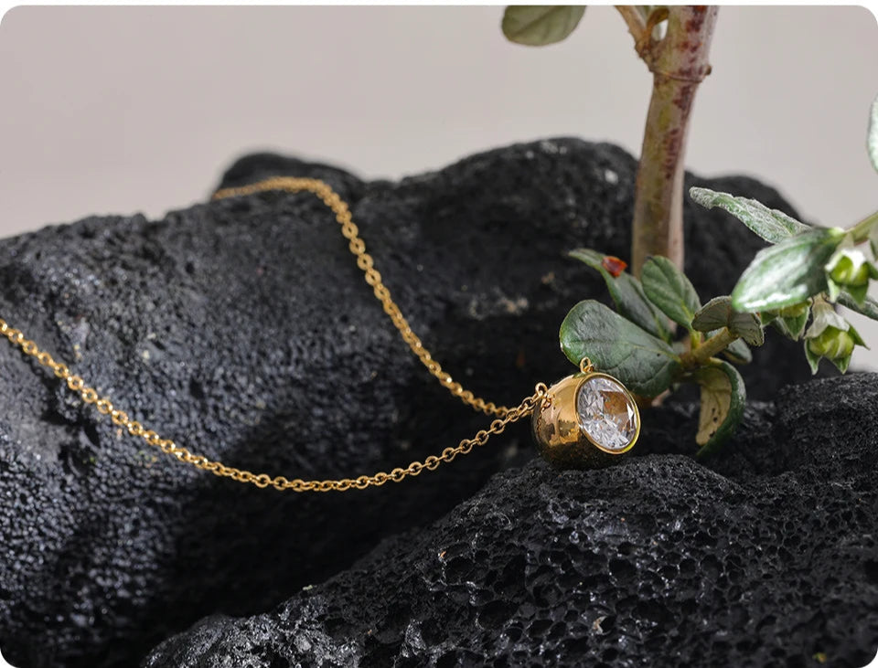 Radiant Circle Pendant