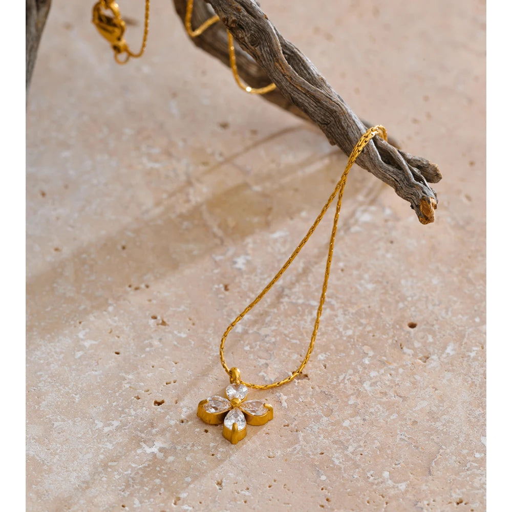 Lucky Clover Crystal Necklace