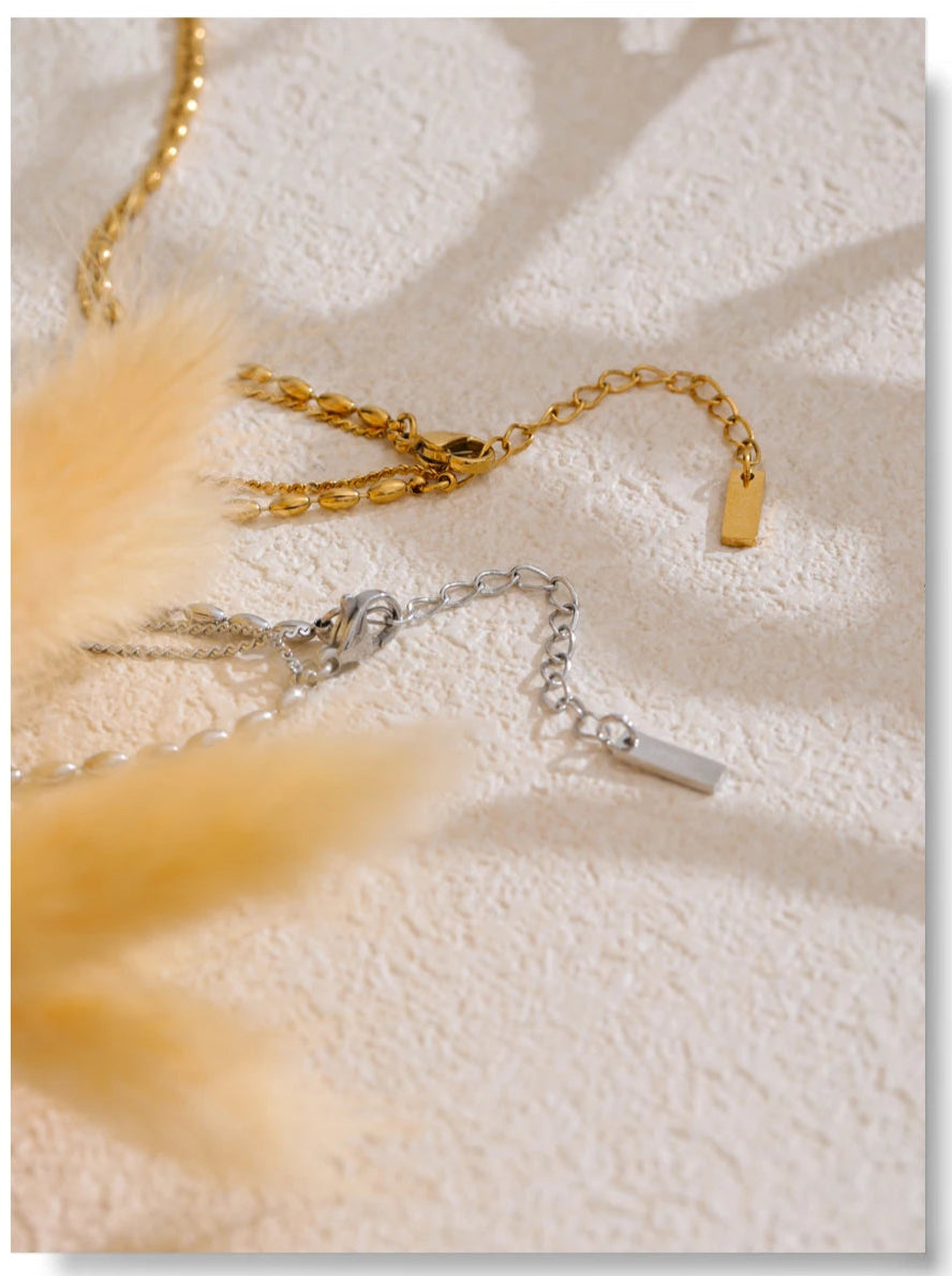 Classic Circle Gold Pendant