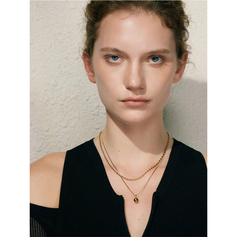 Classic Circle Gold Pendant