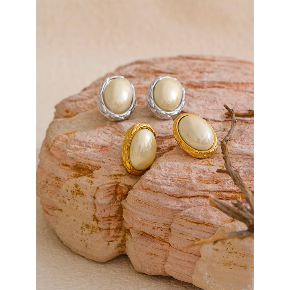 Radiant Pearl Drops