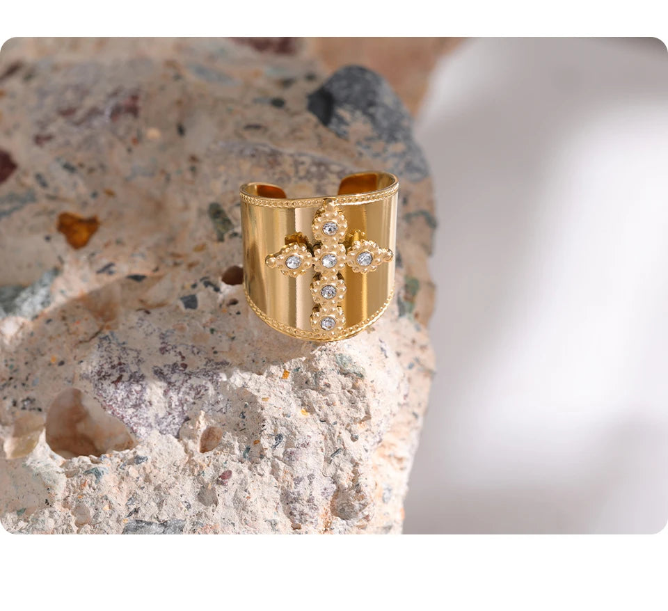 Royal Cross Ring
