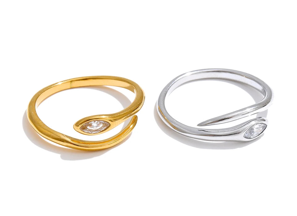 Solitaire Gold Ring