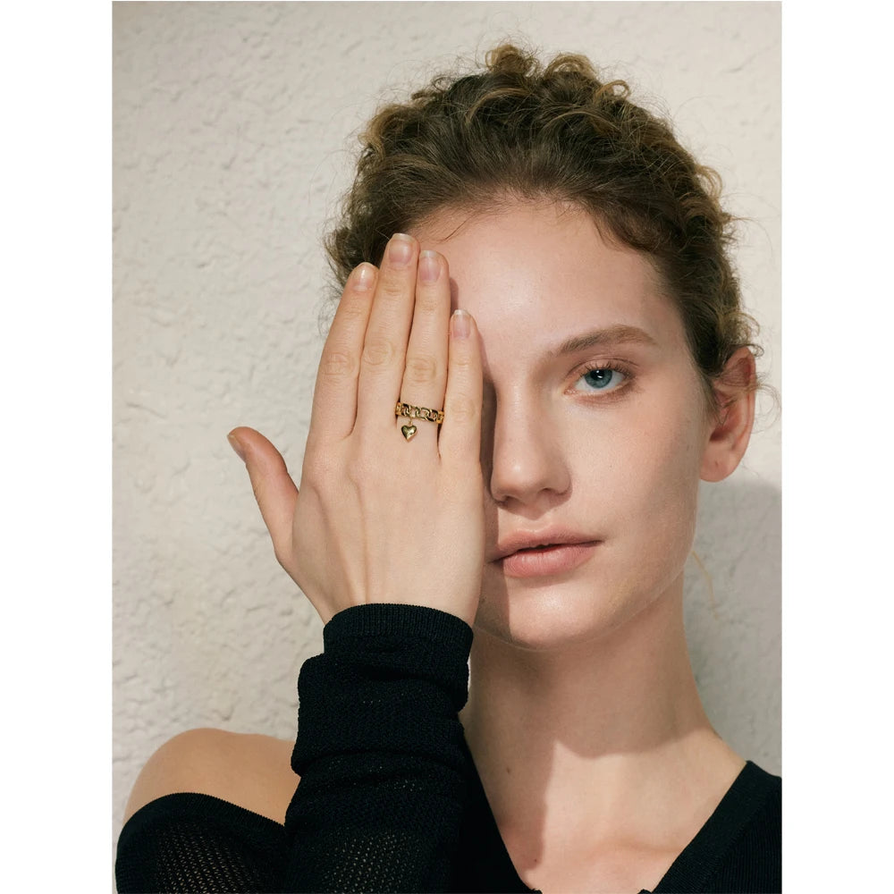 Romantic Heart Gold Ring