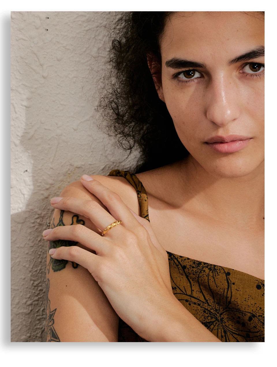 Twisted Elegance Ring