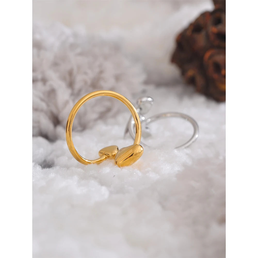 Sculpted Heart Ring