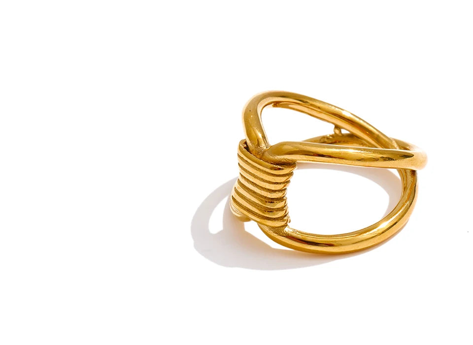 Sculpted Wire Ring