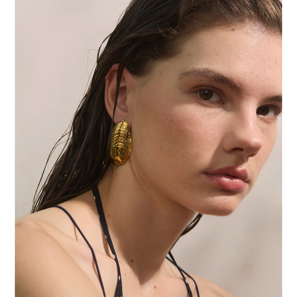 Golden Shell Studs