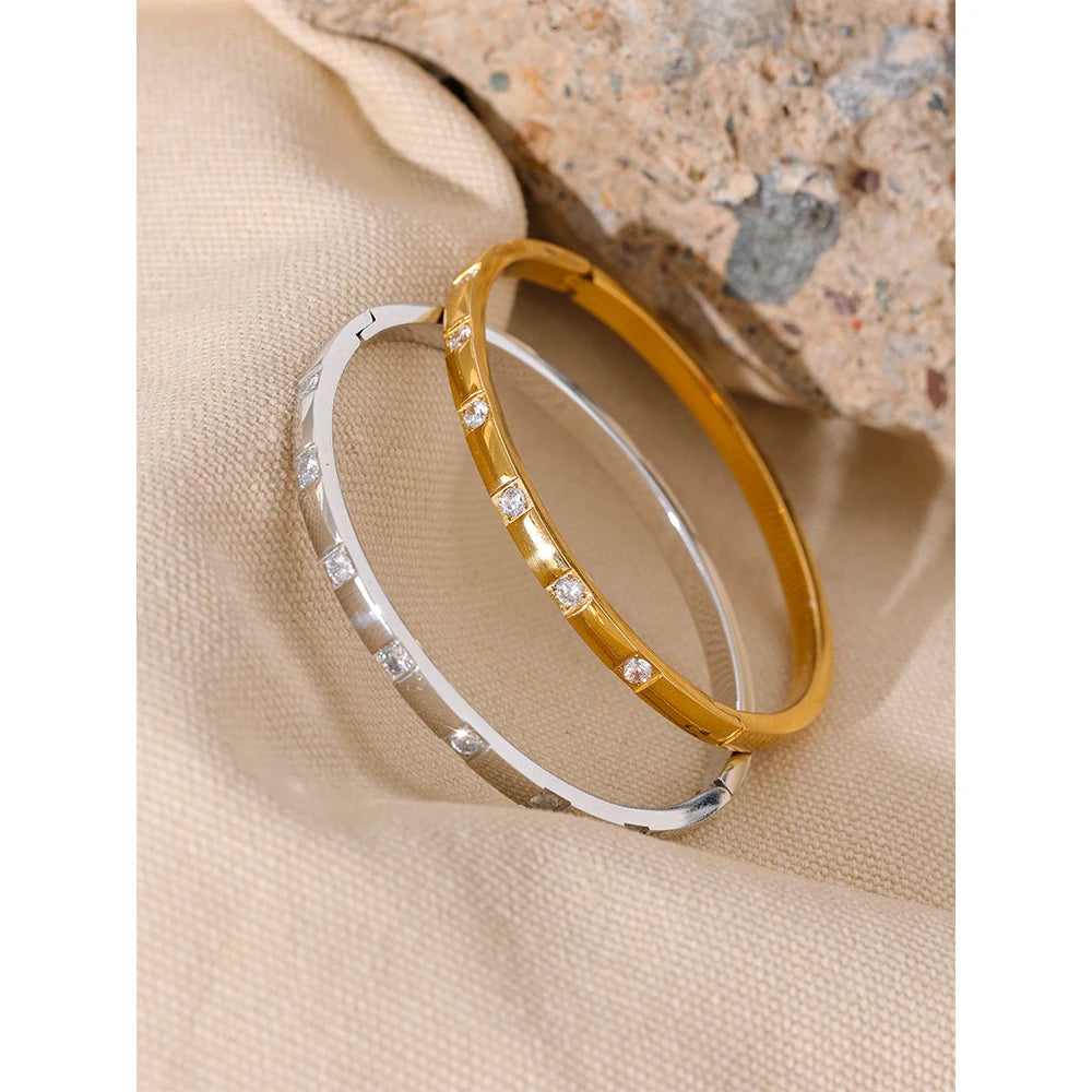 Luxury Geometric Bangle