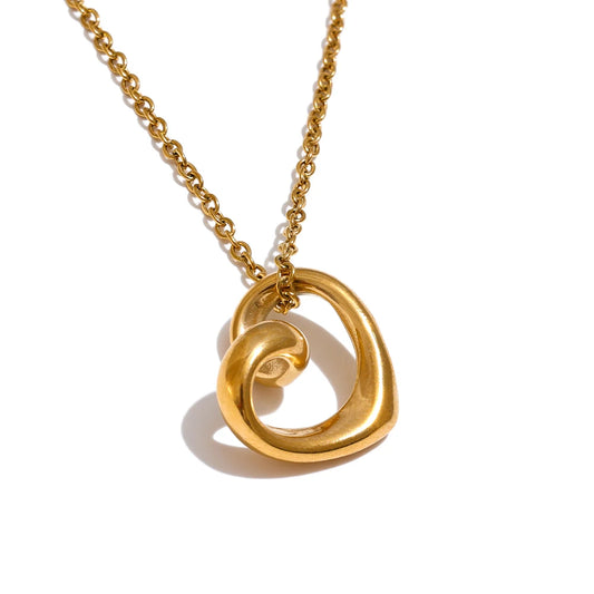 Lustre Heart Gold Pendant