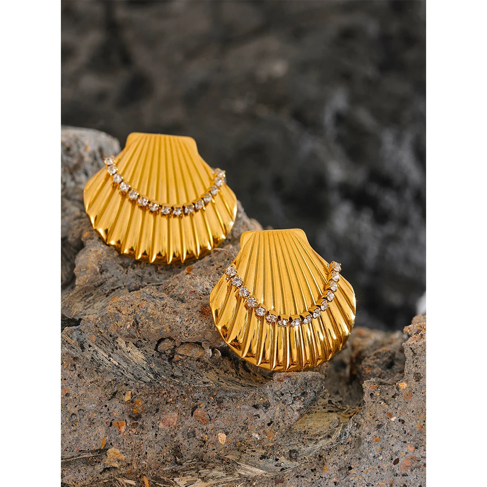 Golden Shell Stud Earrings