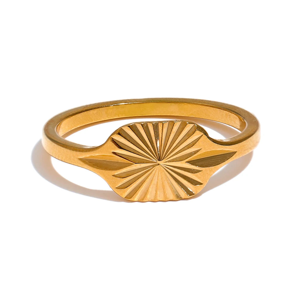 Minimalist Sunburst Signet Ring
