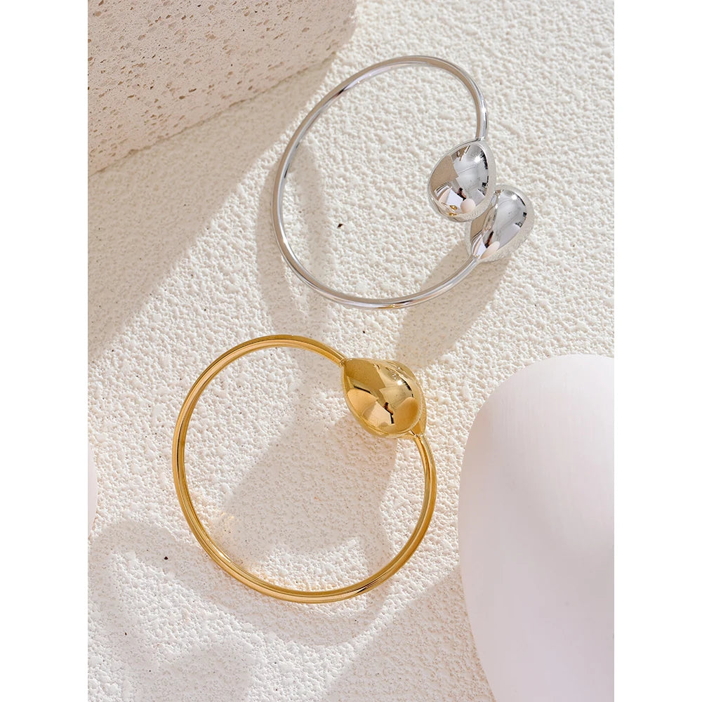 Minimalist Teardrop Cuff