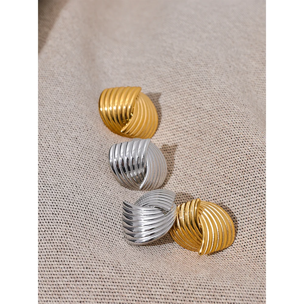 The Shell Luxe Studs