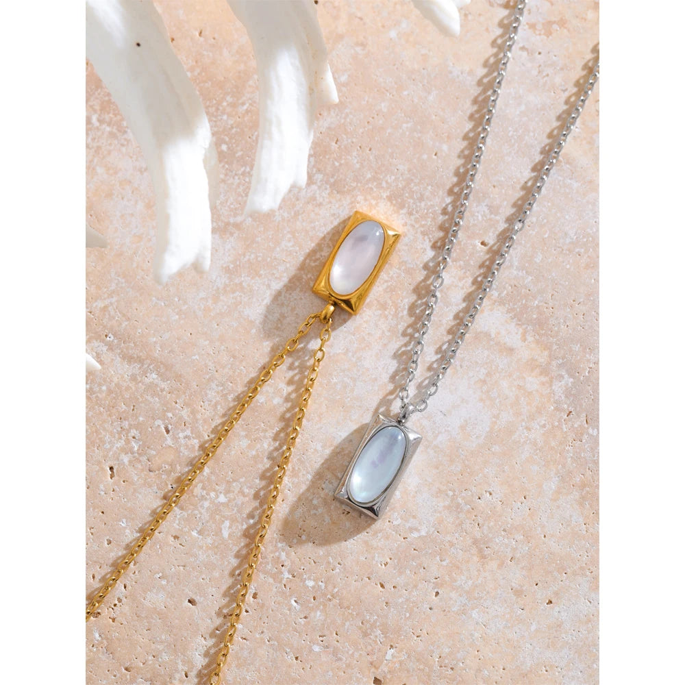 Pearl Bar Pendant Necklace