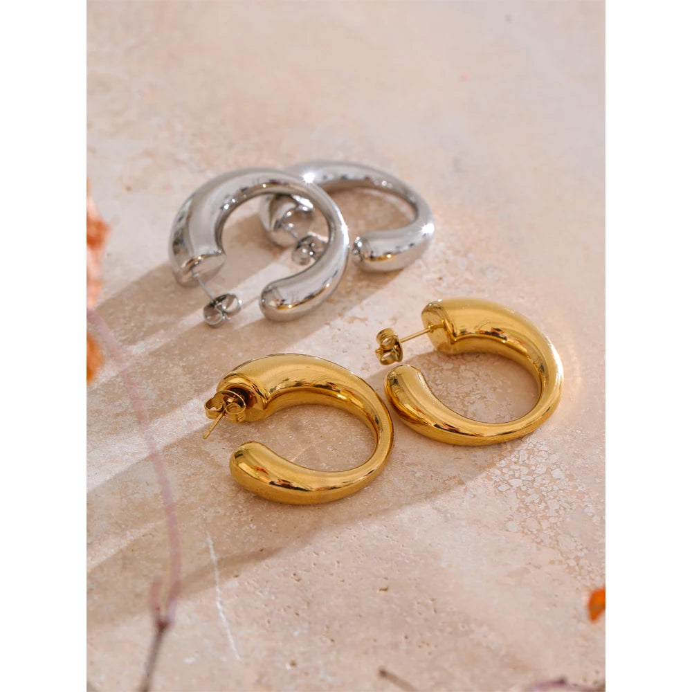 Open Crescent Hoops