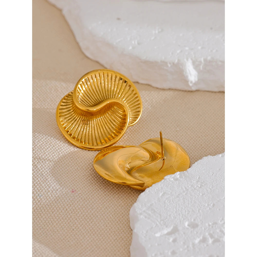 Shell-Inspired Spiral Studs