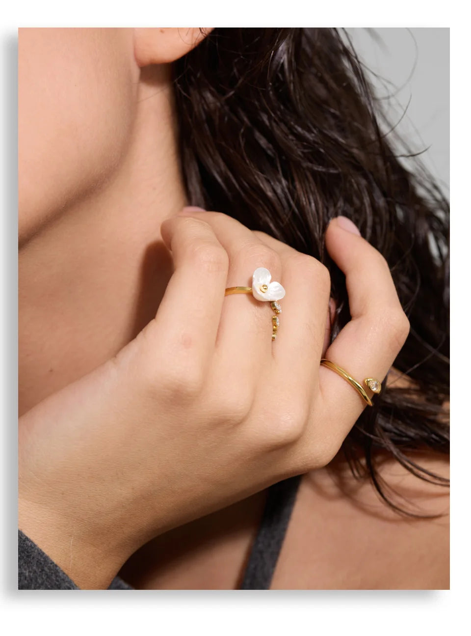 Solitaire Gold Ring