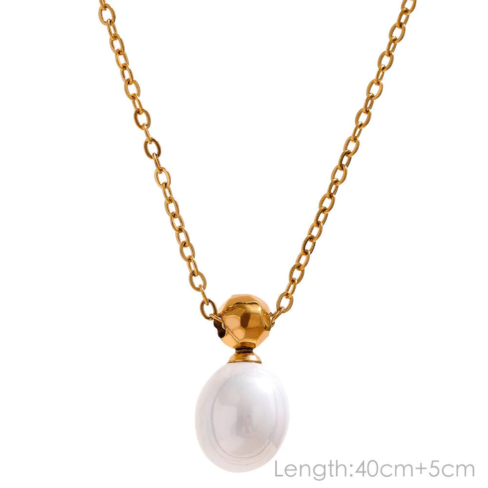 Radiant Freshwater Pearl Pendant Necklace