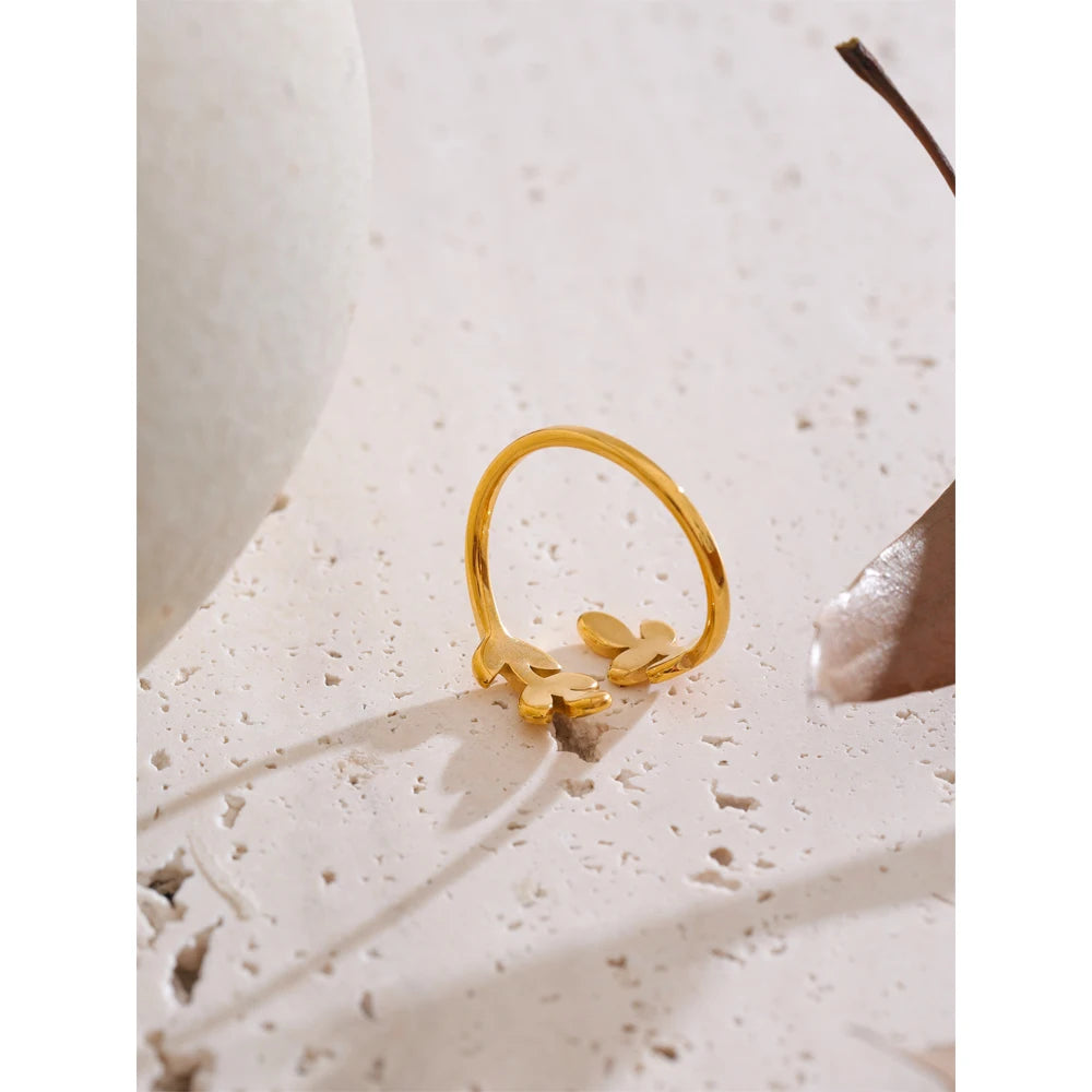 Double Clover Open Ring