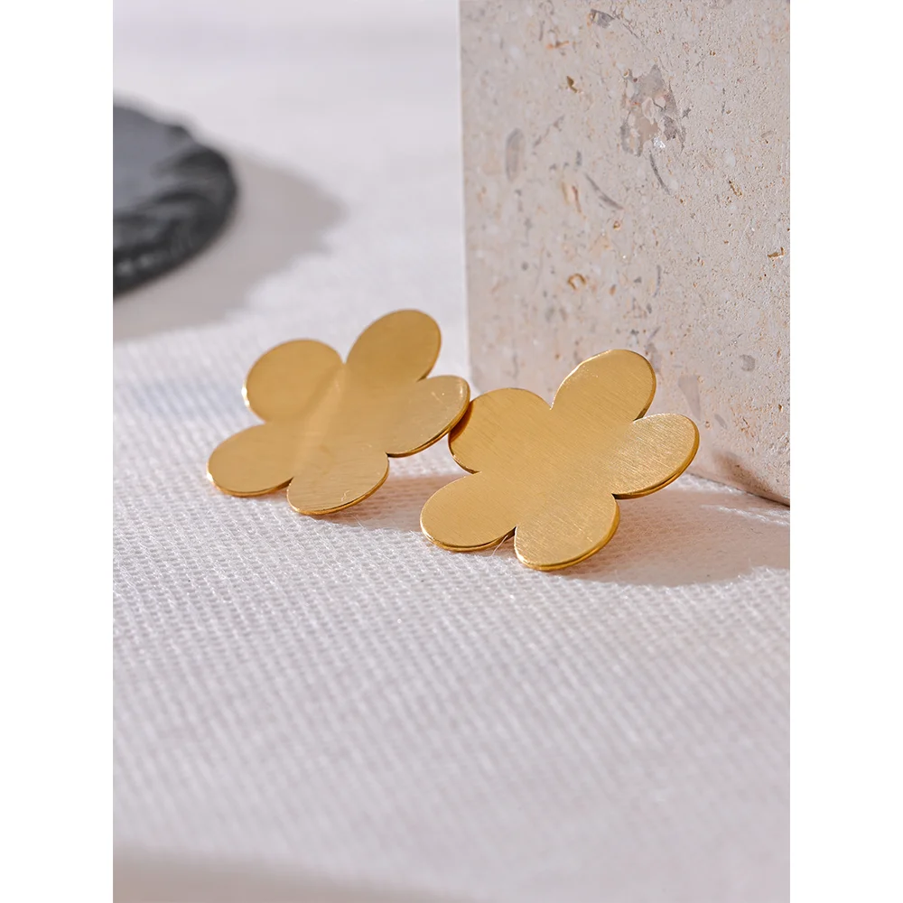 Gold Flower Earrings