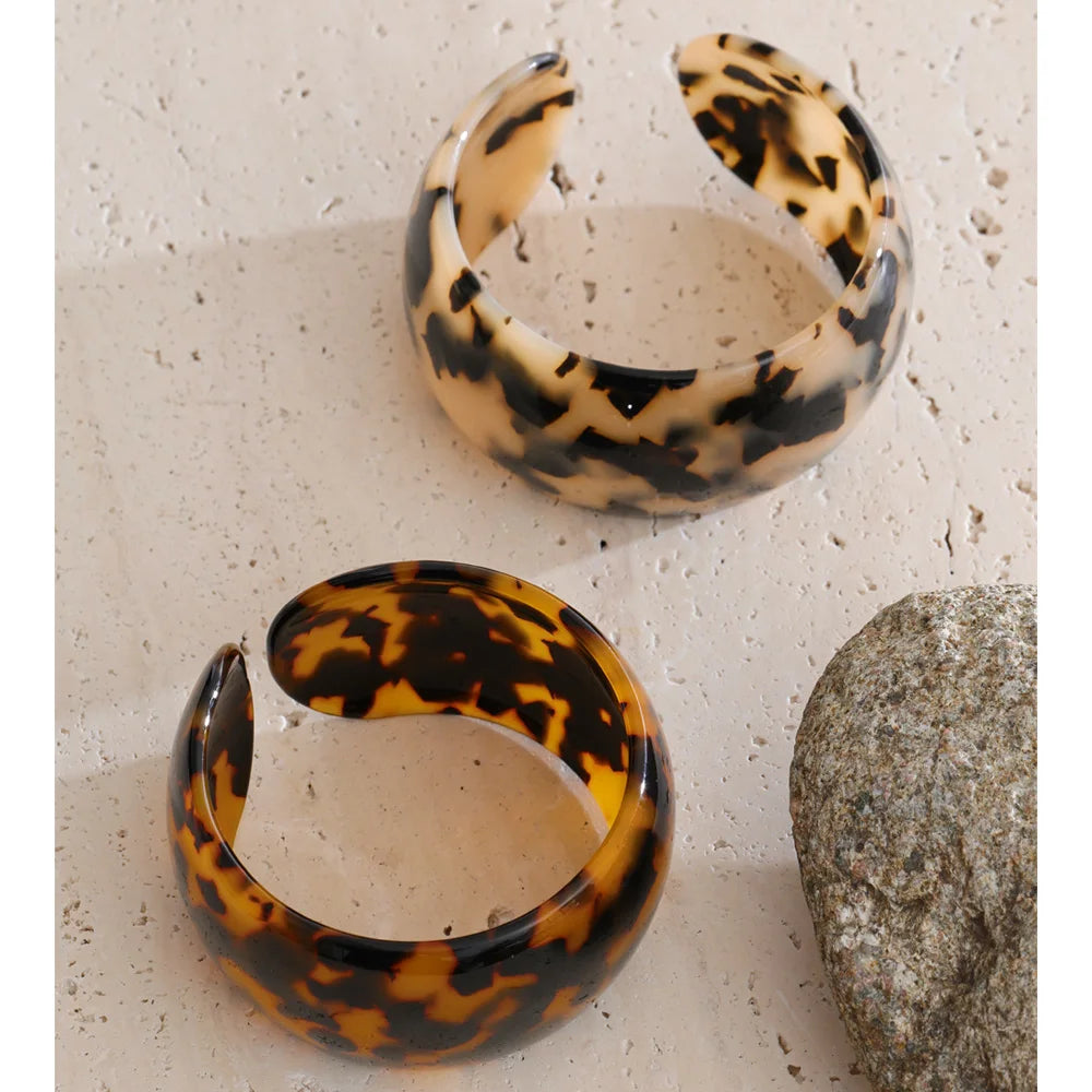 Tortoiseshell Resin Bangle