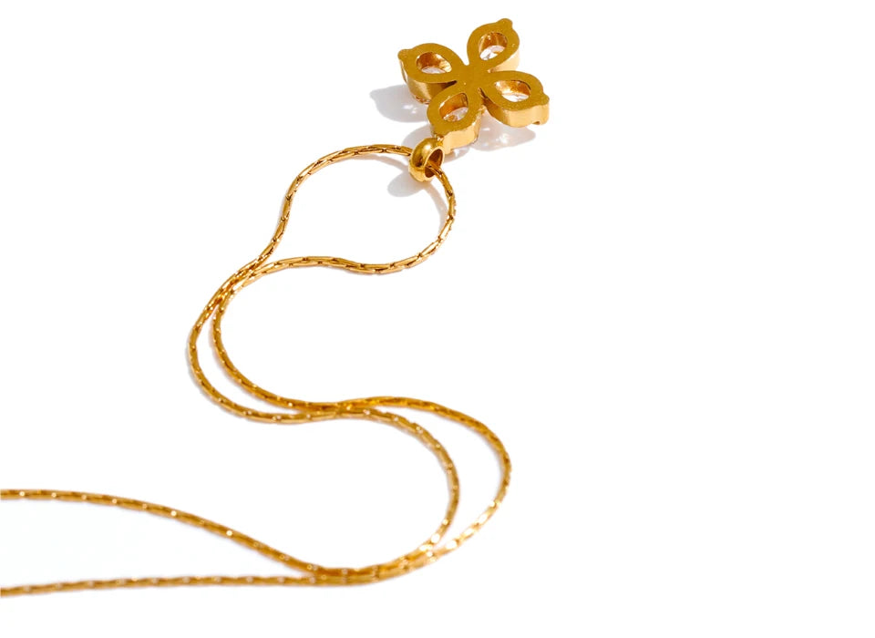 Lucky Clover Crystal Necklace