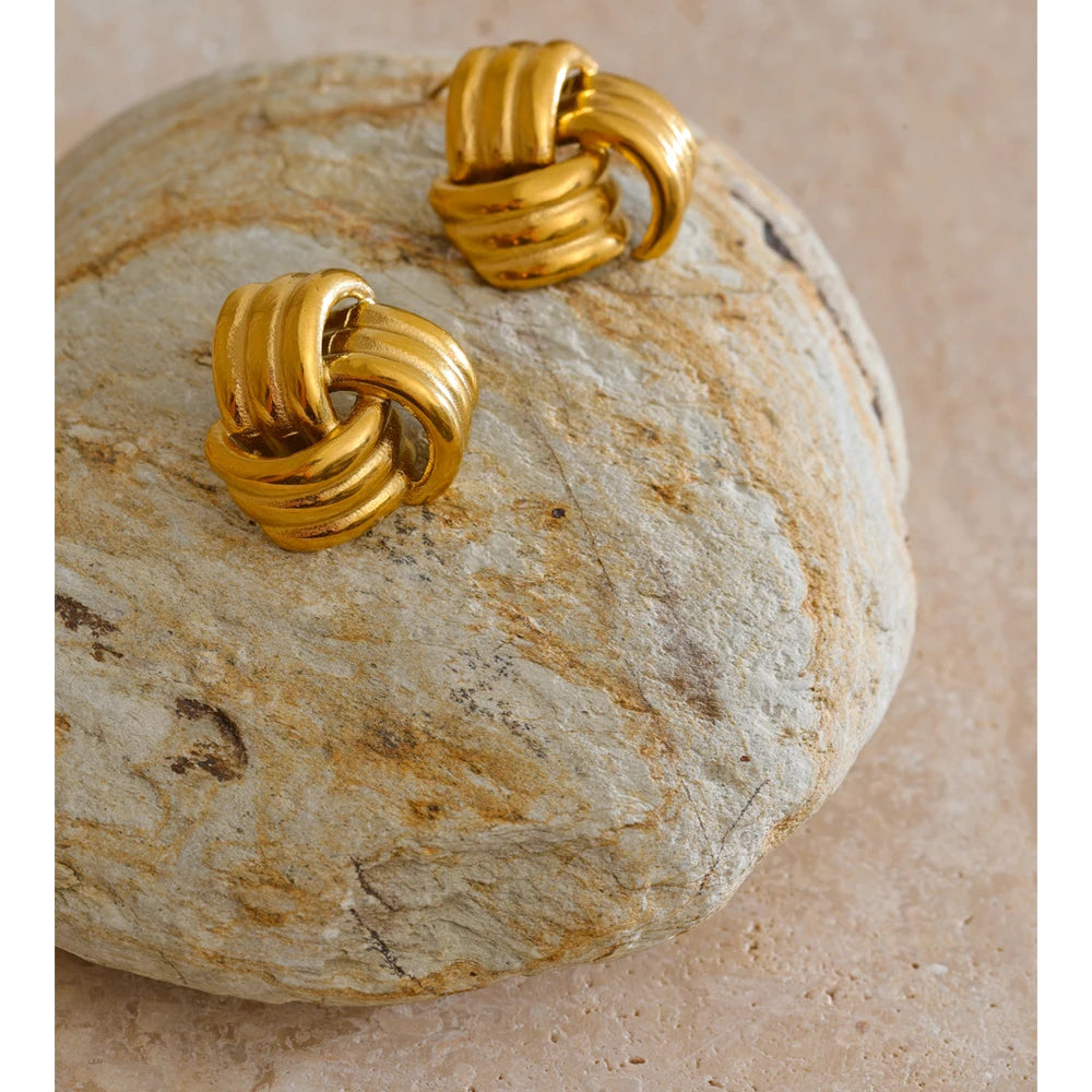 Sculpted Knot Studs