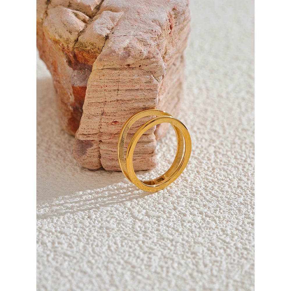 Double-Line Oval Ring