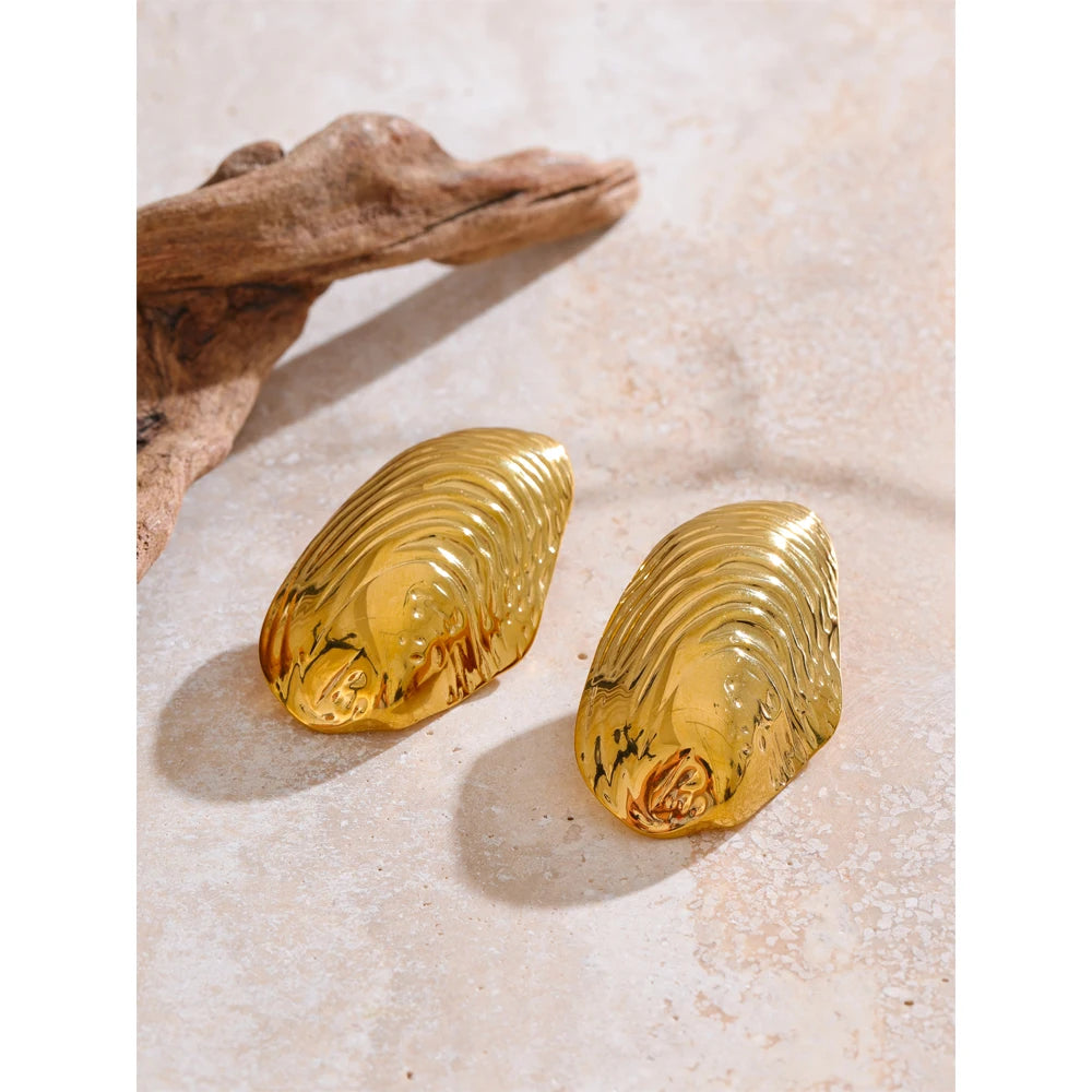 Golden Shell Studs