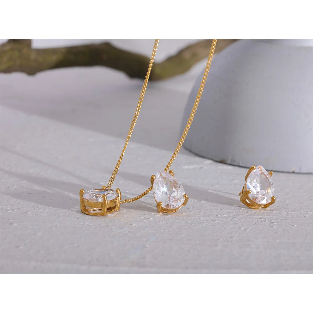 Golden Zirconia Jewelry Set (Necklace + Earrings)