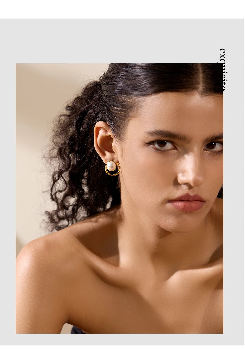 Pearl Curve Studs