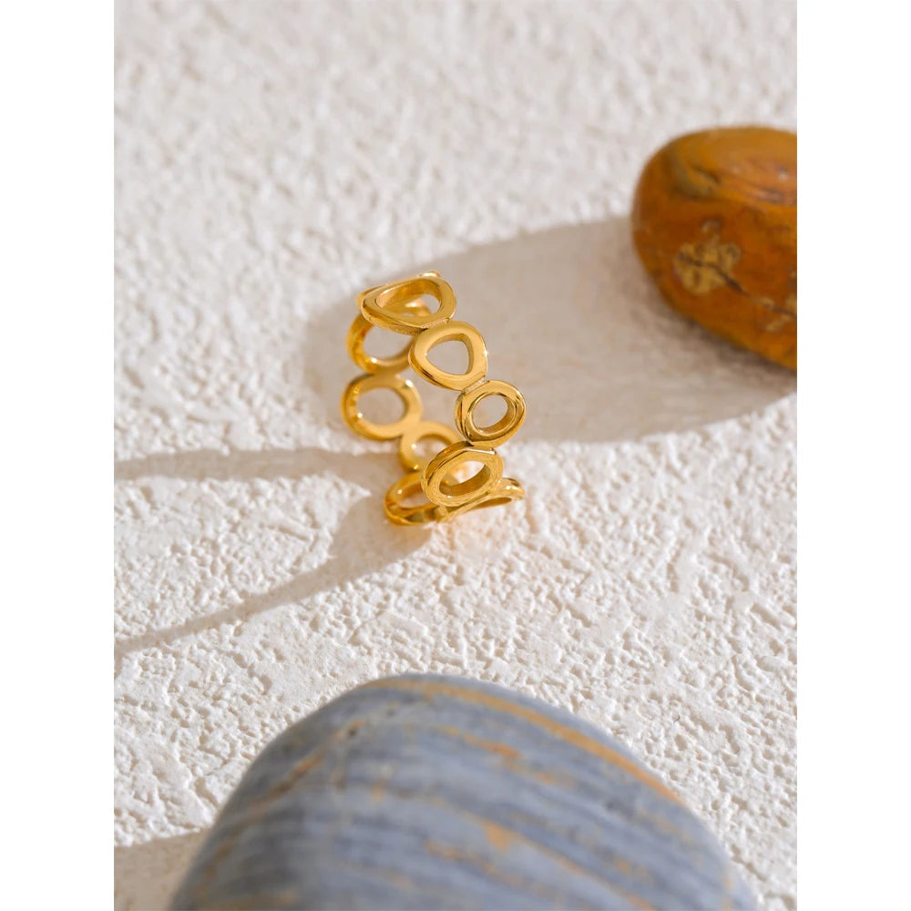 Sculpted Circle Ring
