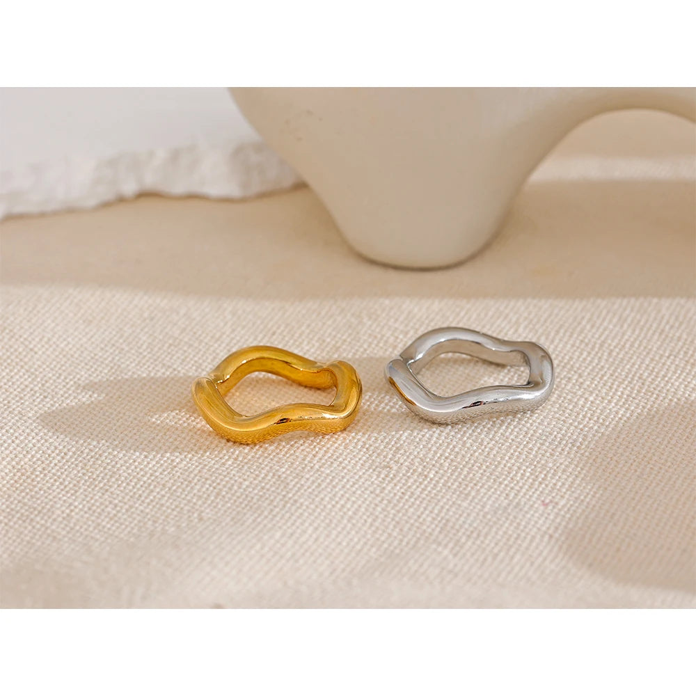 Organic Wave Ring