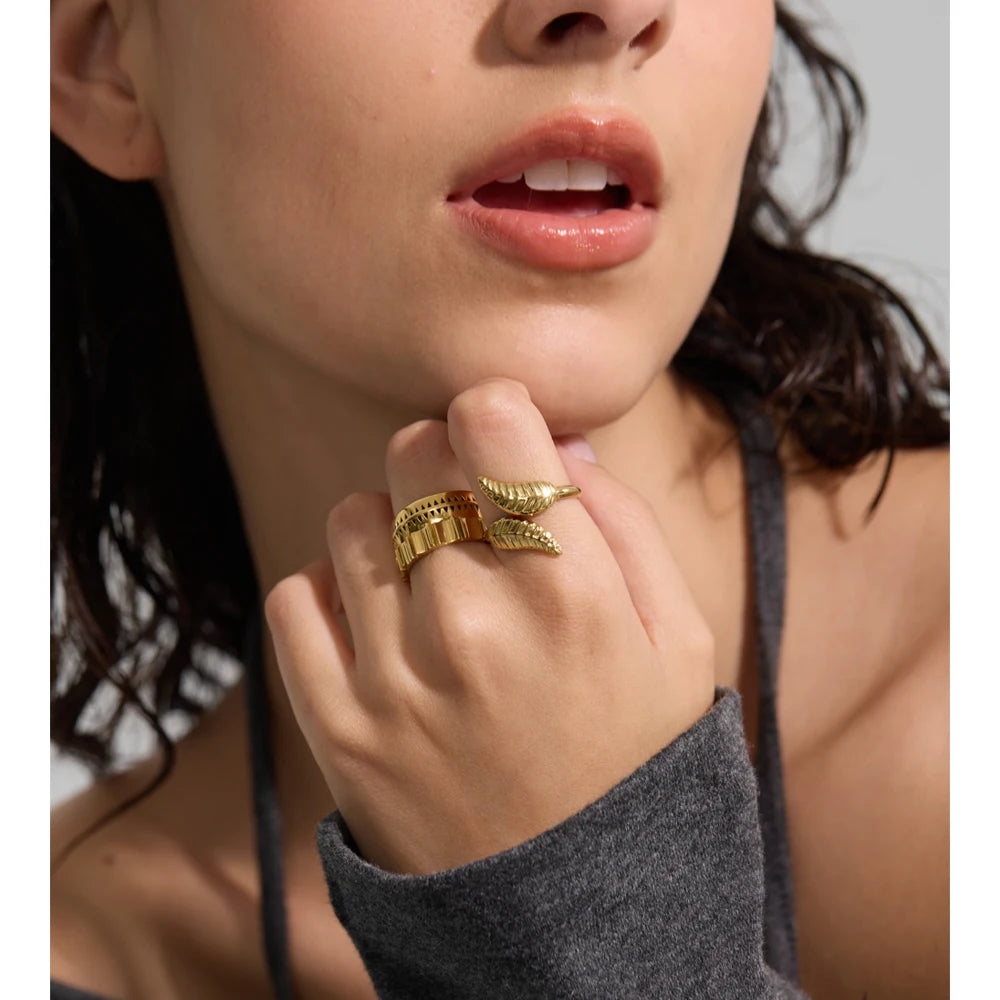 Golden Leaf Ring