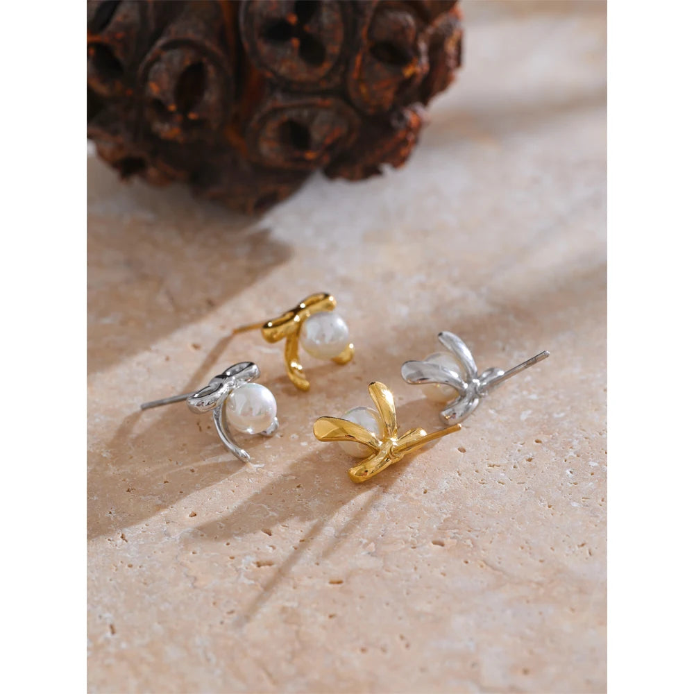 Golden Bow Earrings