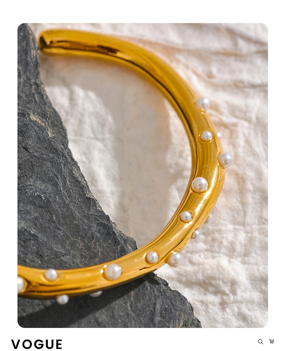 Pearl Line Bangle