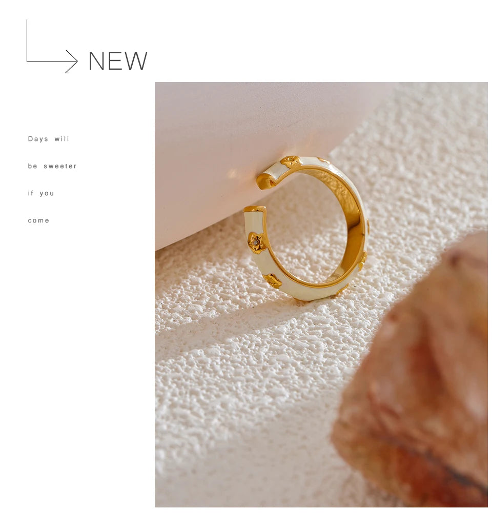 Signature Motif Ring