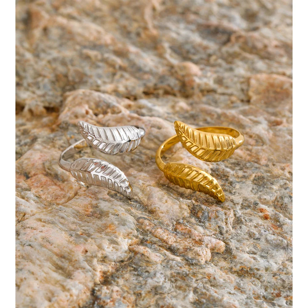 Golden Leaf Ring