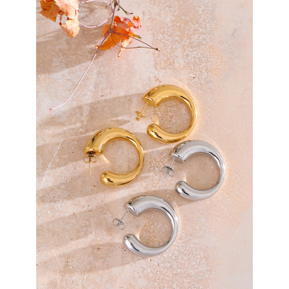 Open Crescent Hoops