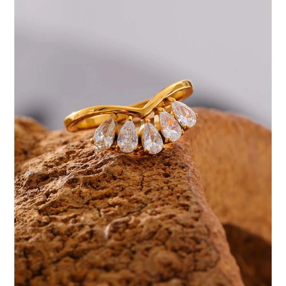 Crown Crystal Ring